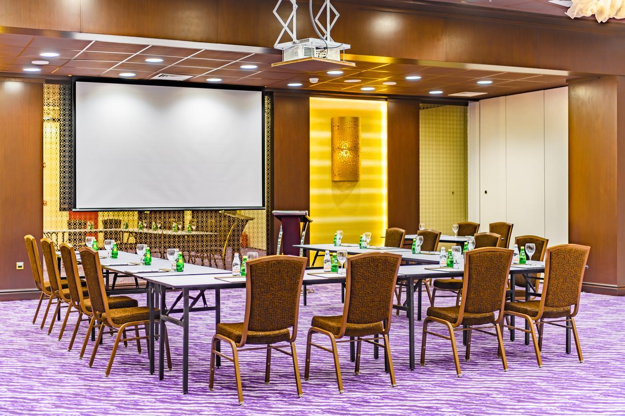 Time Rako Hotel Al Wakrah Buitenkant foto
